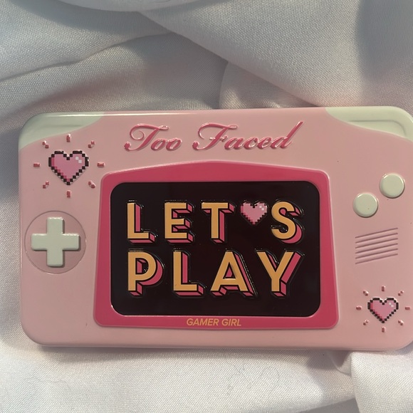 ✨Host Pick✨Too Faced Eyeshadow Palette - Picture 3 of 5